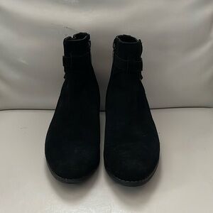 BN College Black Booties. Waterproof